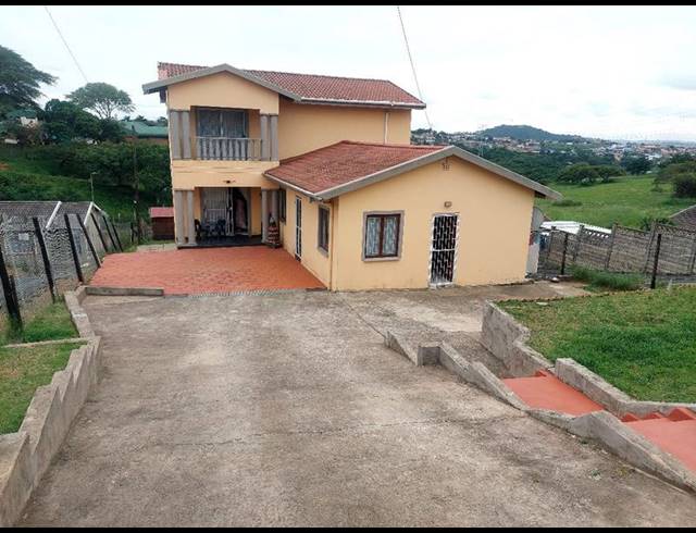 3 BEDROOM HOUSE FOR SALE IN NEWLANDS WEST